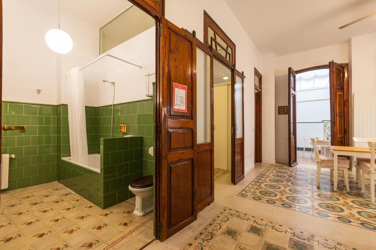 Appartamento Florit Flats - Traditional House In El Cabanyal Valenza Esterno foto